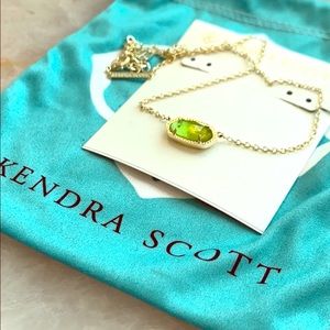 Kendra Scott peridot necklace in gold